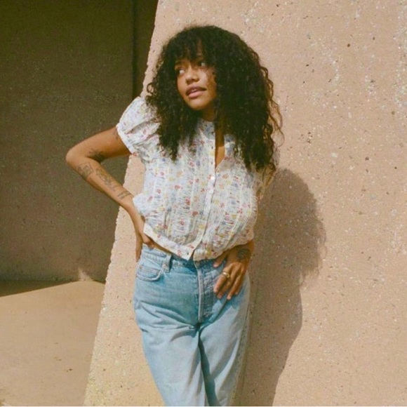 SOLD b/s/t Doen hadara top rare spring floral button up shirring rouching blouse - Picture 2 of 10